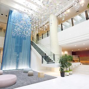 Tenza Hotel & Skyspa At Sapporo Central